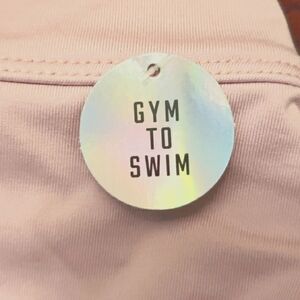 VICTORIA'S SECRET NWT PINK SPORT XS pink Gym to Swim shorts